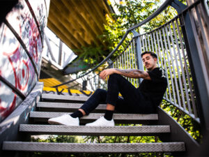 Read more about the article סשן צילומים עם צלם מקצועי דובר עברית בוינה